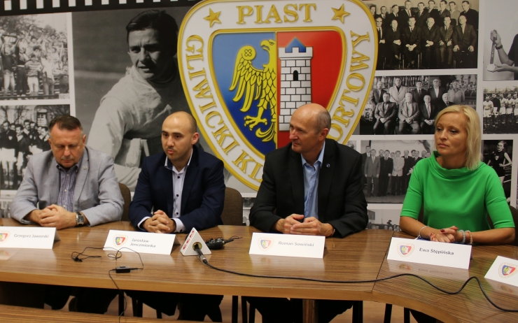 konferencja-piast-nbit