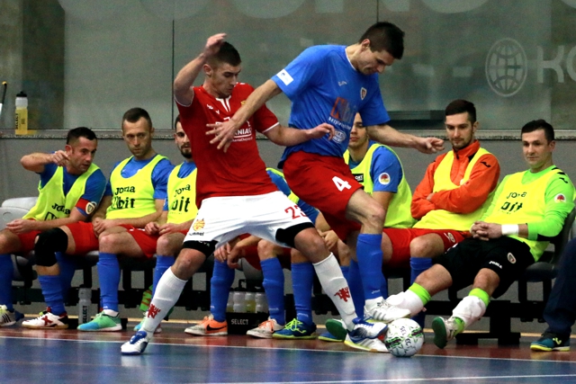 maciej-mizgajski-red-devils